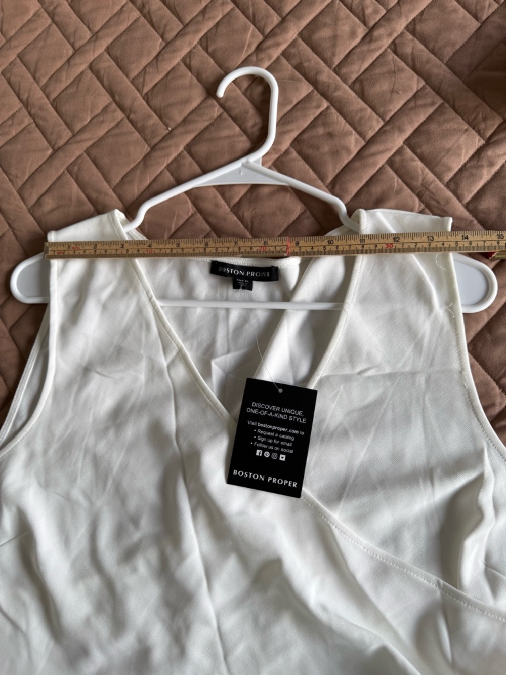 Boston Proper Cream Sleeveless Draped V-Neck Peplum Top - Picture 5 of 7